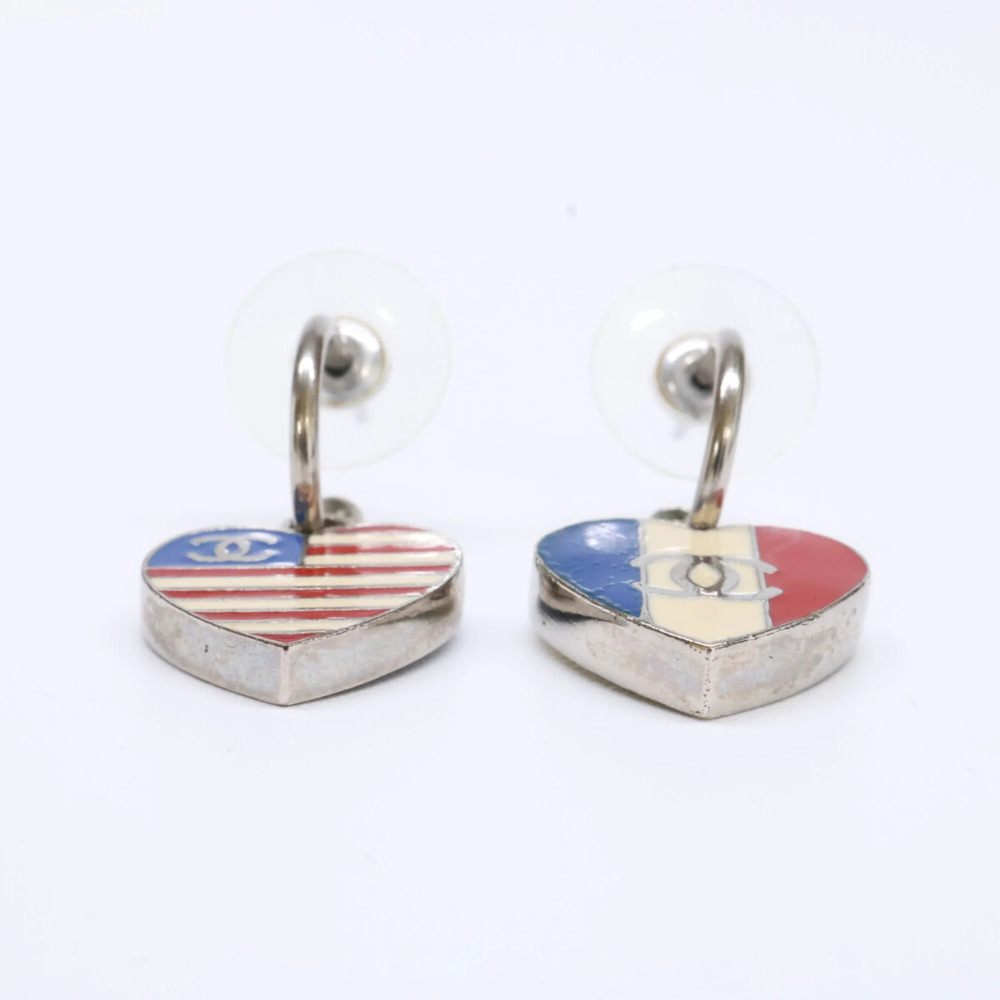 CHANEL Logo Earrings - Picture 3 of 7